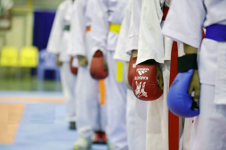 مسابقه کاراته دختران همدان